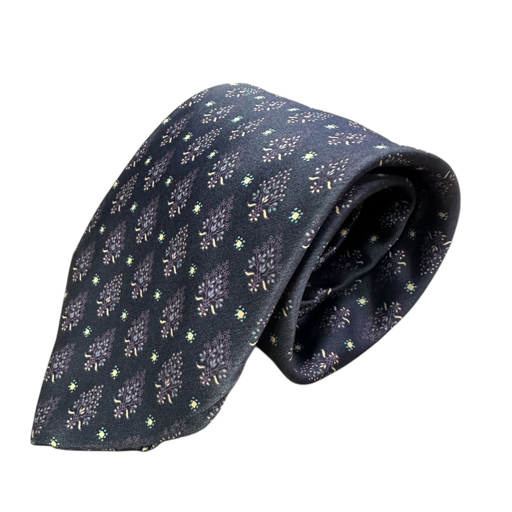 606. S.T. Dupont Silk Tie - Perfect for Any Occasion